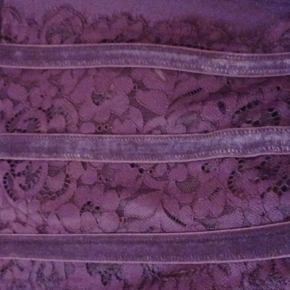 CACIQUE 40DD plum corcet adjustable straps - Picture 7 of 8